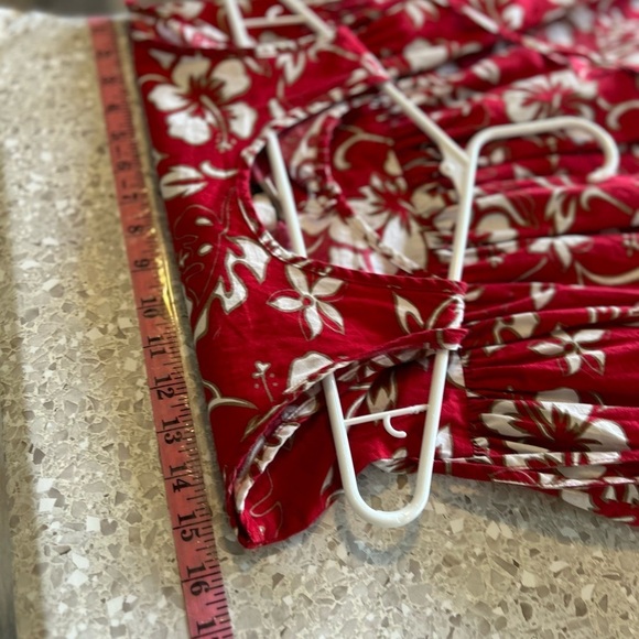 Hilo Hattie Girls Large Floral Red and White Hawaiian Dress - Picture 7 of 9